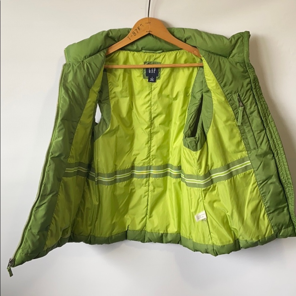 Gap Down Vest - Picture 6 of 7